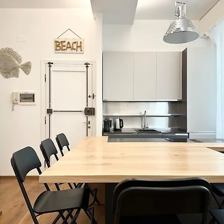 Apartment Modern Next The *