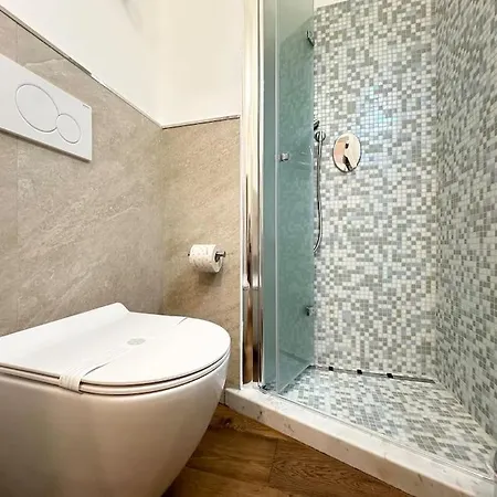 Modern Next The Apartment *